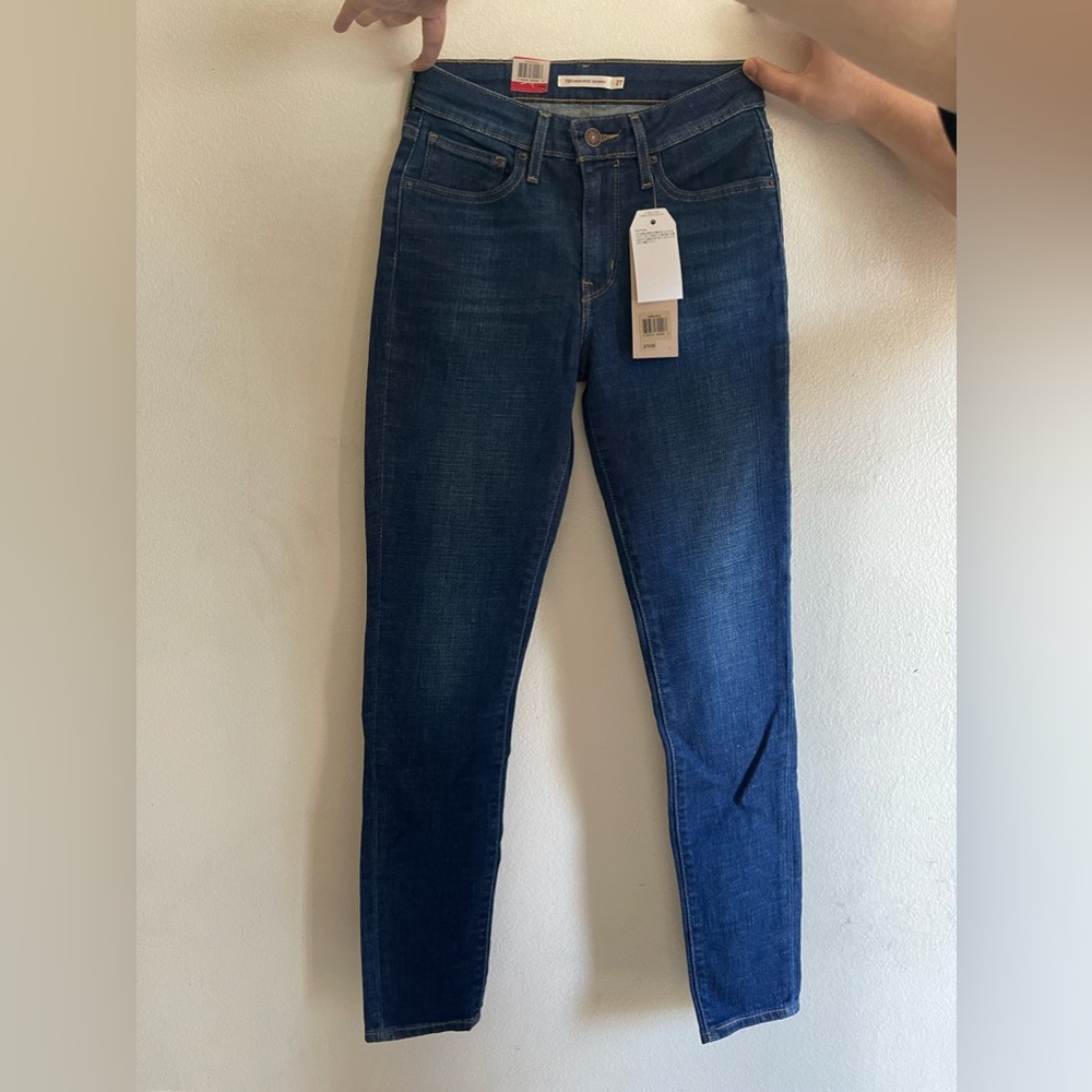 Levi’s 721 High Rise Skinny Jeans